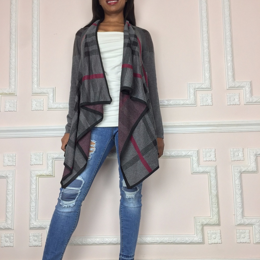 Women’s Gray Plaid Open-Front Draped Cardigan Poncho - Picture 6 of 10